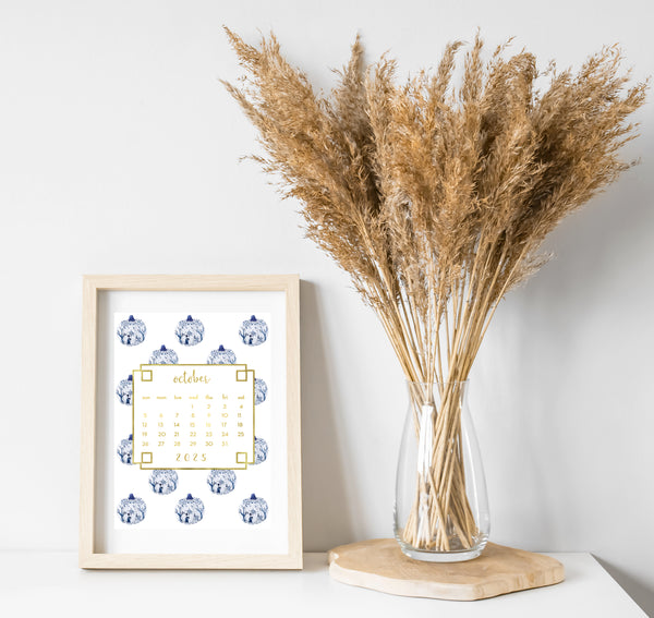 2025 Desk Calendar with Stand - Blue and White chinoiserie